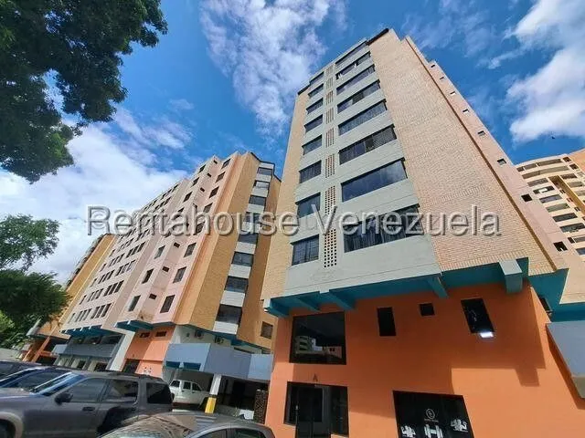 De Oportunidad. Juan Carlos González. Renta House Carabobo Vende Apto. Res. Santa Clara Urb. Agua Blanca Valencia Mls #25-16463 Rah/jcg.