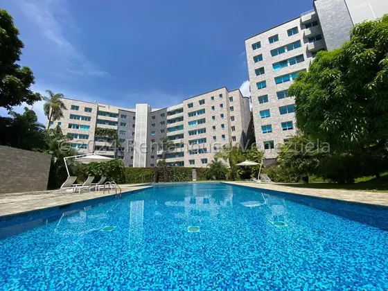 Pent-house En Venta En Los Chorros, Caracas 23-26870 Yf