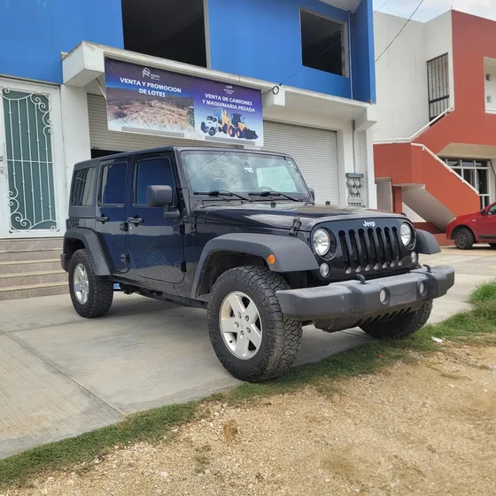 Jeep Wrangler 3.7 Unlimited Sport 3.6 4x4 At