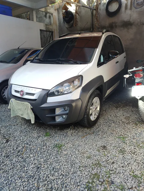 Fiat Idea 1.8 16v Adventure Flex 5p