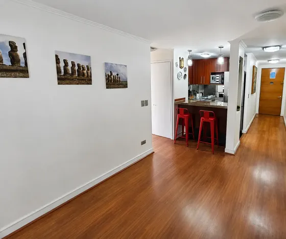 Casa 6d + 4b Gran Terreno | Sector Los Dominicos| Las Condes