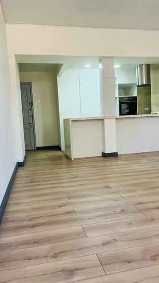 Departamento En Venta De 2 Dorm. En Santiago