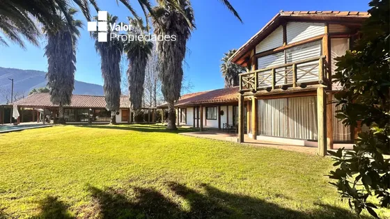 Espectacular Parcela Con Gran Casa A Orilla Laguna Aculeo