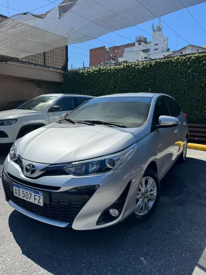 Toyota Yaris 1.5 107cv Xls