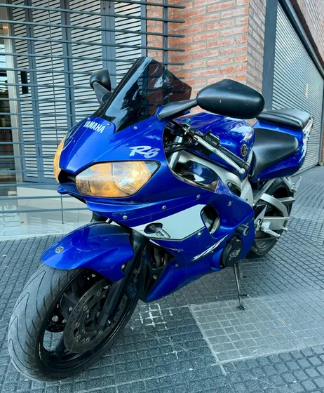 Moto Yamaha Yzf R6 