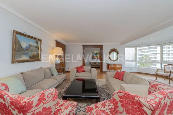 Exclusivo Departamento Amoblado En Arriendo El Golf