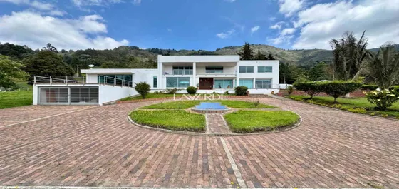 Se Vende Espectacular Casa Campestre En Zona Rural De Tenjo (18880).