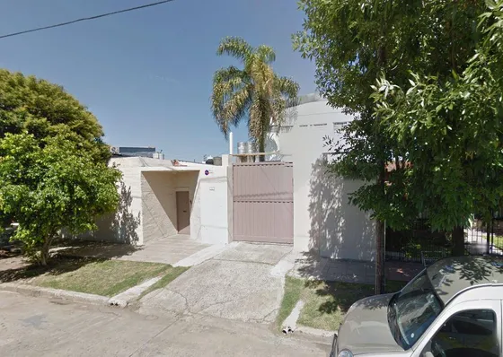 Galpón Parabólico 668 M² Cub. - Oficinas - Vestuarios - Montacargas - Castelar