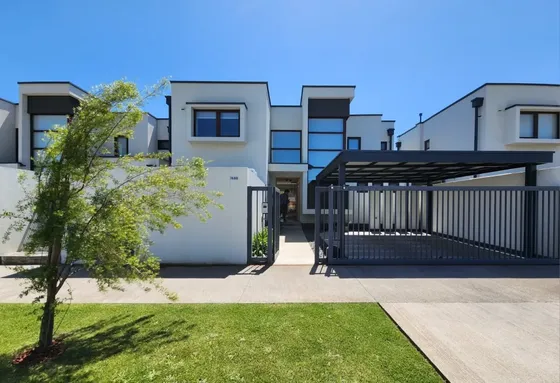 Casa En Venta En Avenida Alemania, Los Ángeles