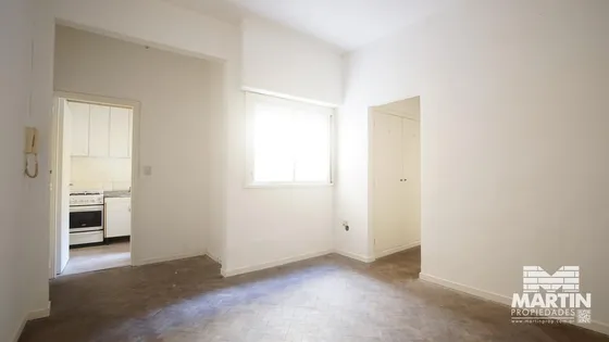 Departamento 2 Amb. Con Patio -martínez