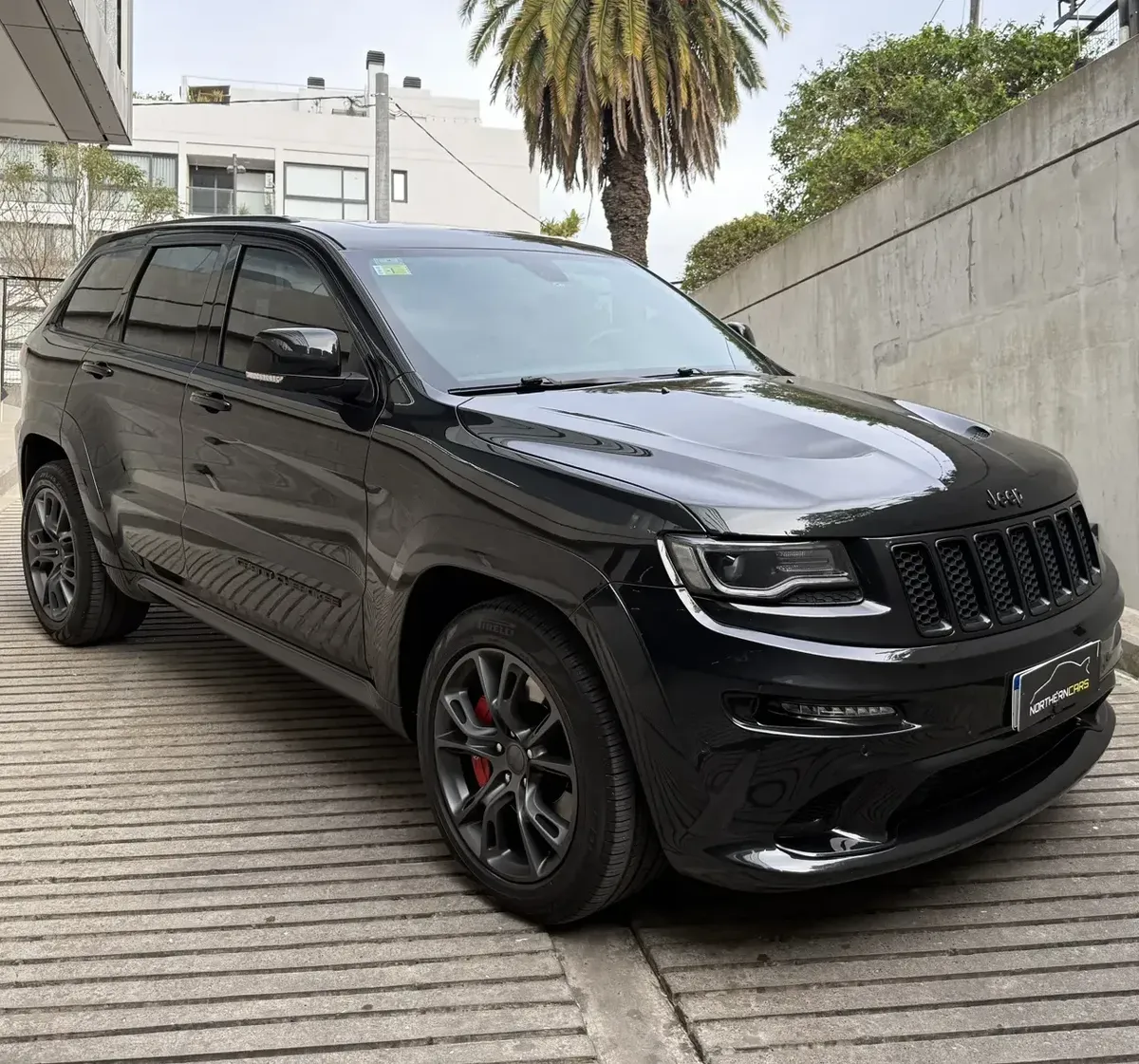 Jeep Grand Cherokee 6.4 Srt Atx 465hp At