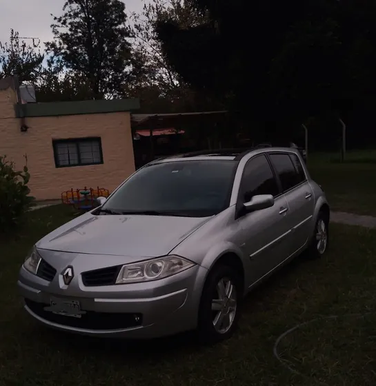 Renault Mégane Ii 1.9 Dynamique Dci 5 Puertas