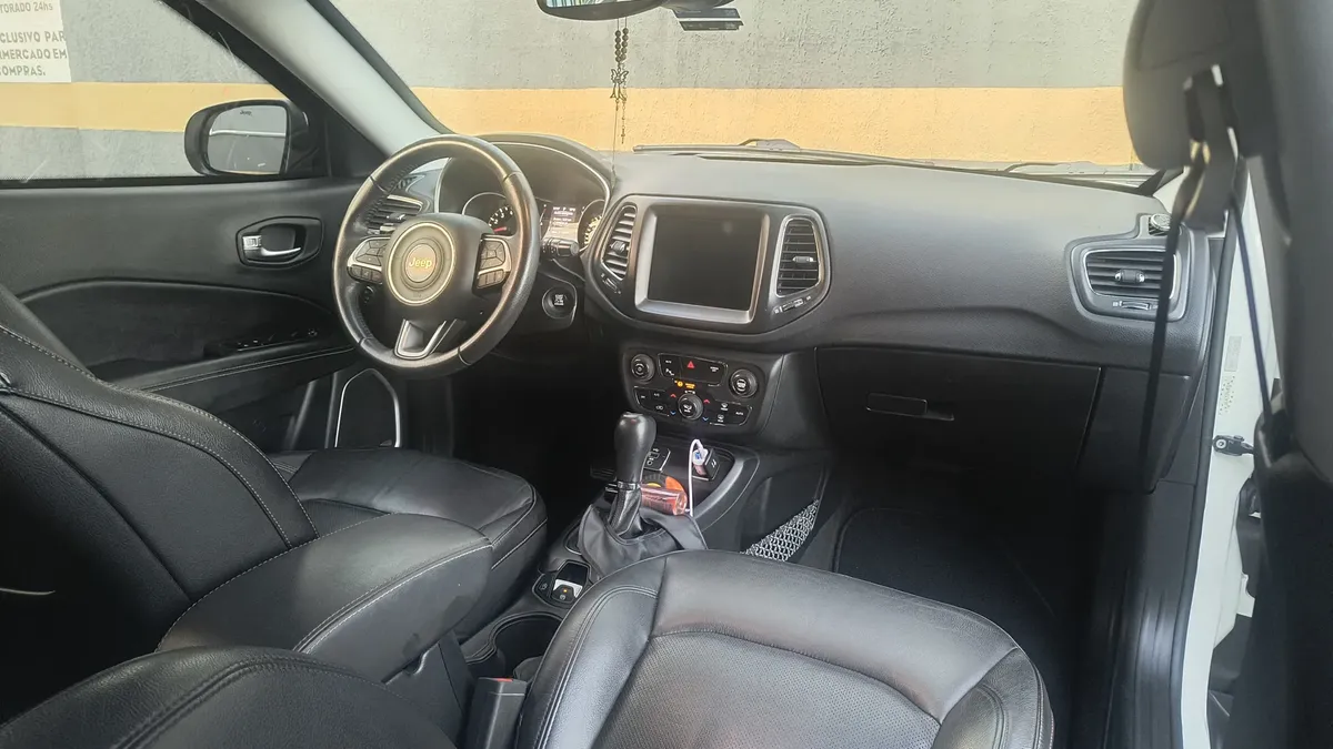 Jeep Compass 2018 2.0 Longitude Flex Aut. 5p — foto 4