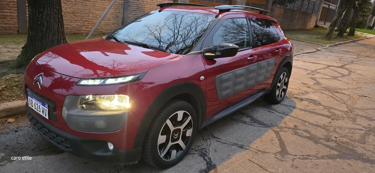 Citroën C4 Cactus 1.2 Puretech 110 At6 S&s Shine