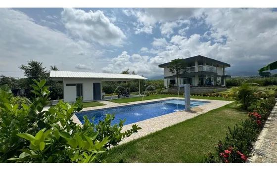 Hermosa Finca En Venta - Santa Elena El Cerrito Valle Colombia