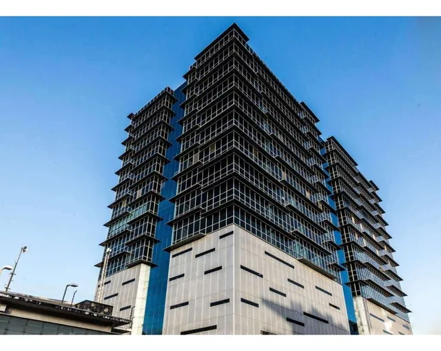 Oficina En Venta O Alquiler 233m², Calle Madrid De Las Mercedes