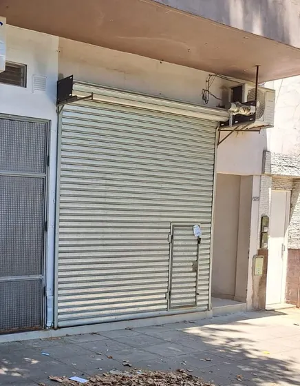 Venta De Local En Versalles 
