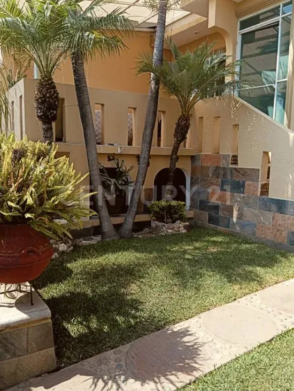 Venta De Casa En Lomas De La Selva,  Construcción En Una Sola Planta
