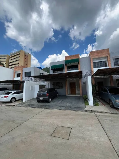 Townhouse En Venta En Piedra Pintada - Wc
