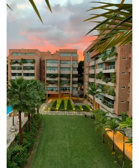 Se Vende Apto 194m2 3h+s/4b/3p Campo Alegre 4129