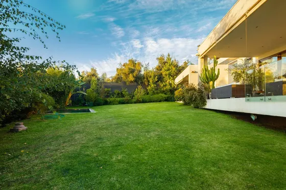 Espectacular Casa En La Reina Alta.