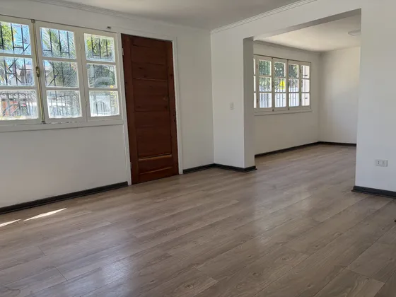 Casa En Buin Centro Con Gran Potencial De Inversión.