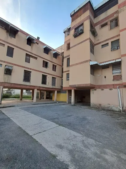 En Venta Apartamento Ubicado En Urb Las Acacias Maracay Edo Aragua. Cliente Directo