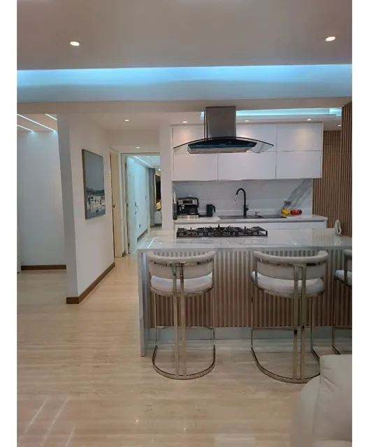 Espectacular Apartamento Amoblado 177 Mts Campo Alegre