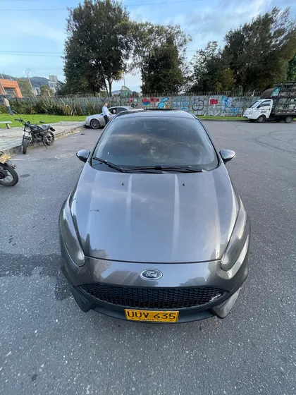 Ford Fiesta 1.6 Hatchback Se