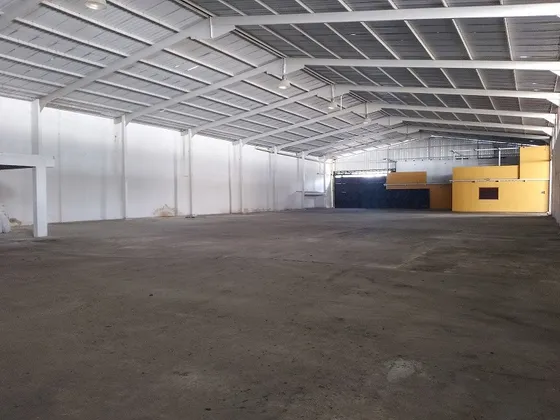 Sky Group Elite Vende Galpón En Conglomerado Industrial Valencia, Urb La Quizanda Municipio  San Blas,  Valencia, Edo. Carabobo.