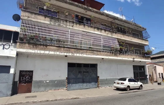 Galpón Con Oficinas En Ventas Ubicado En Catia