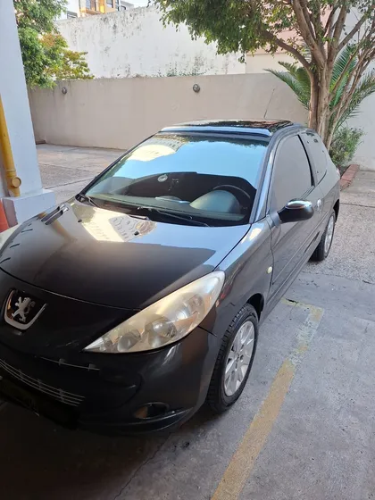 Peugeot 207 1.6 Xt