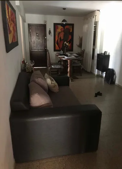 Venta Departamento 3 Dormitorios Cochera Y Patio Planta Baja - Alto Alberdi - Córdoba