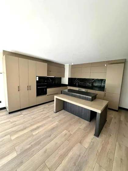 Arriendo Depto Nuevo Vitacura (98836)