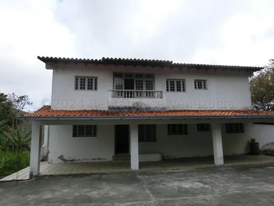 Se Vende Casa En El Amarillo