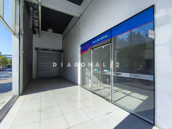 Local Comercial En Arriendo En Providencia