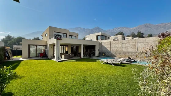 Exclusiva Casa Mediterránea