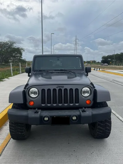 Jeep Wrangler Sahara 4x4 At