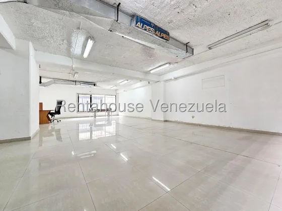 Oficina En Alquiler El Rosal 