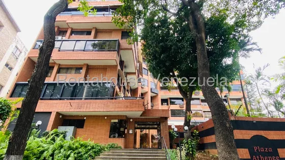 Magnífico Apartamento En Alquiler Los Naranjos De Las Mercedes #25-18428 