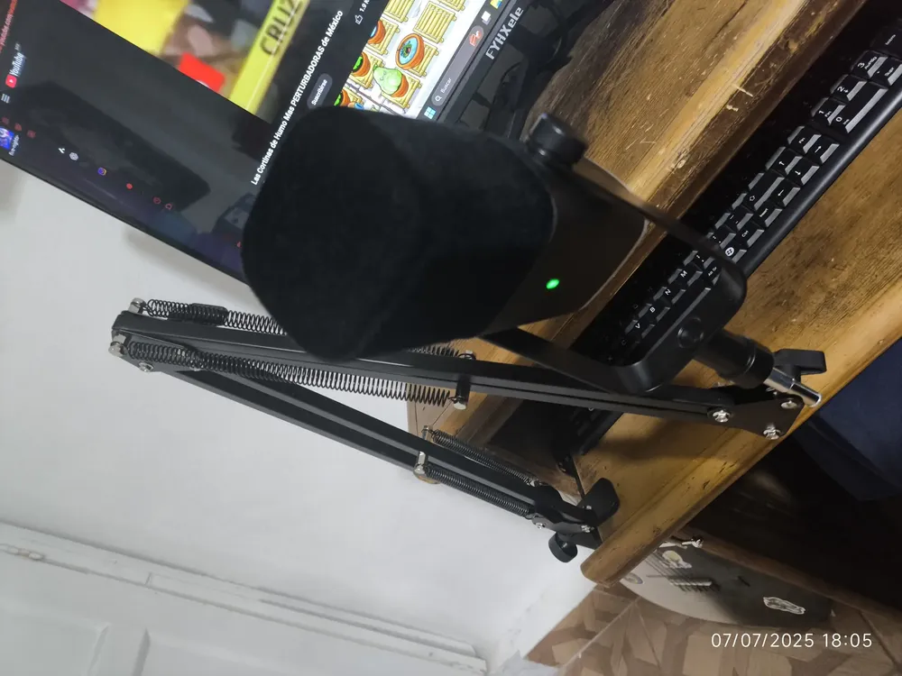Foto del micrófono compartida por un comprador