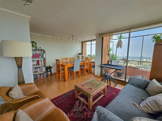 3 Dormitorios, 2 Baños - Vista Despejada 