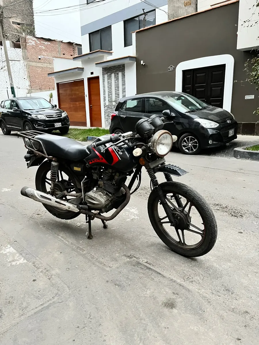 Auctioning 150cc Ronco Motorcycle63836227141249120