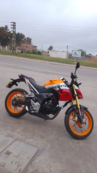 Repsol, Titular Al Día. Está Impecable Ni Un Detalle