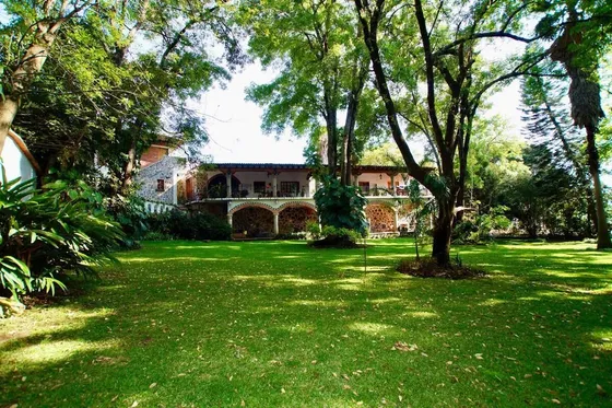 Propiedad A La Venta En El Corazón De Cuernavaca
