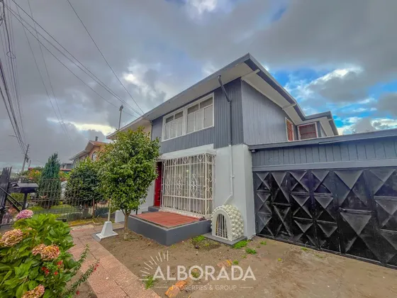 Vendo Amplia Casa En Los Condores Talcahuano
