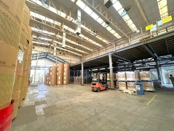 Excelente Propiedad Industrial En Arriendo.