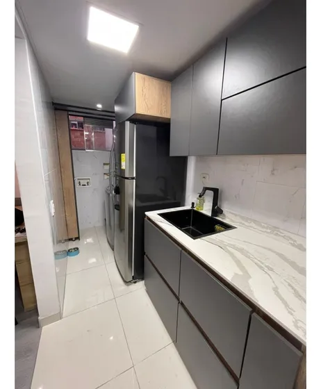 Vendo Apartamento En Los Colores Medellin 