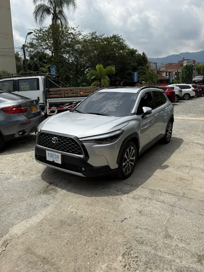 Toyota Corolla Cross 2.0