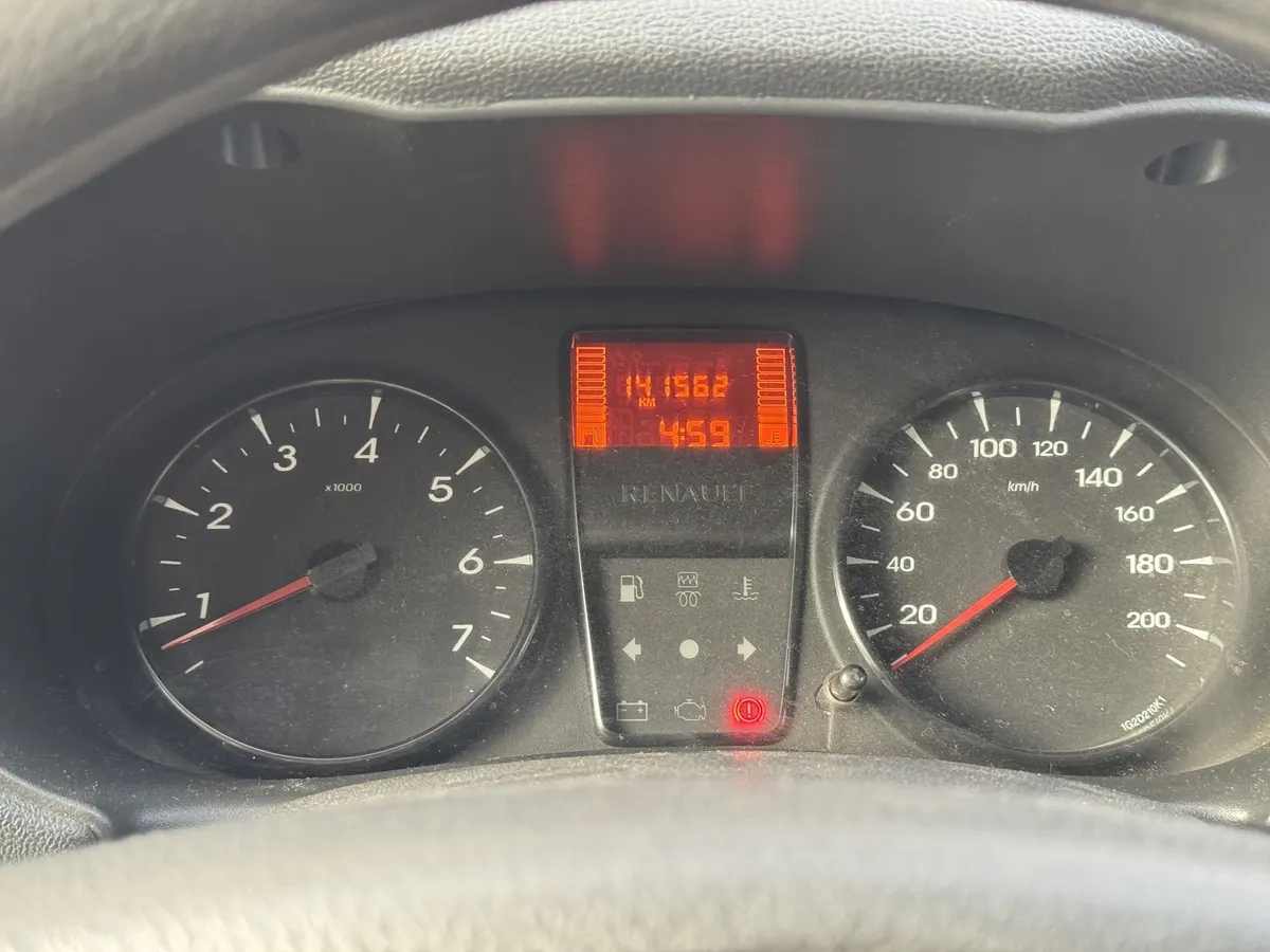 Renault Clio 1.2 Pack Plus5176128346213683210